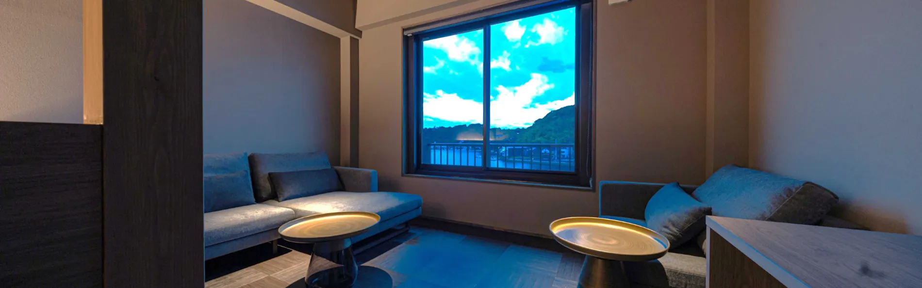 中尾甚六HOTEL