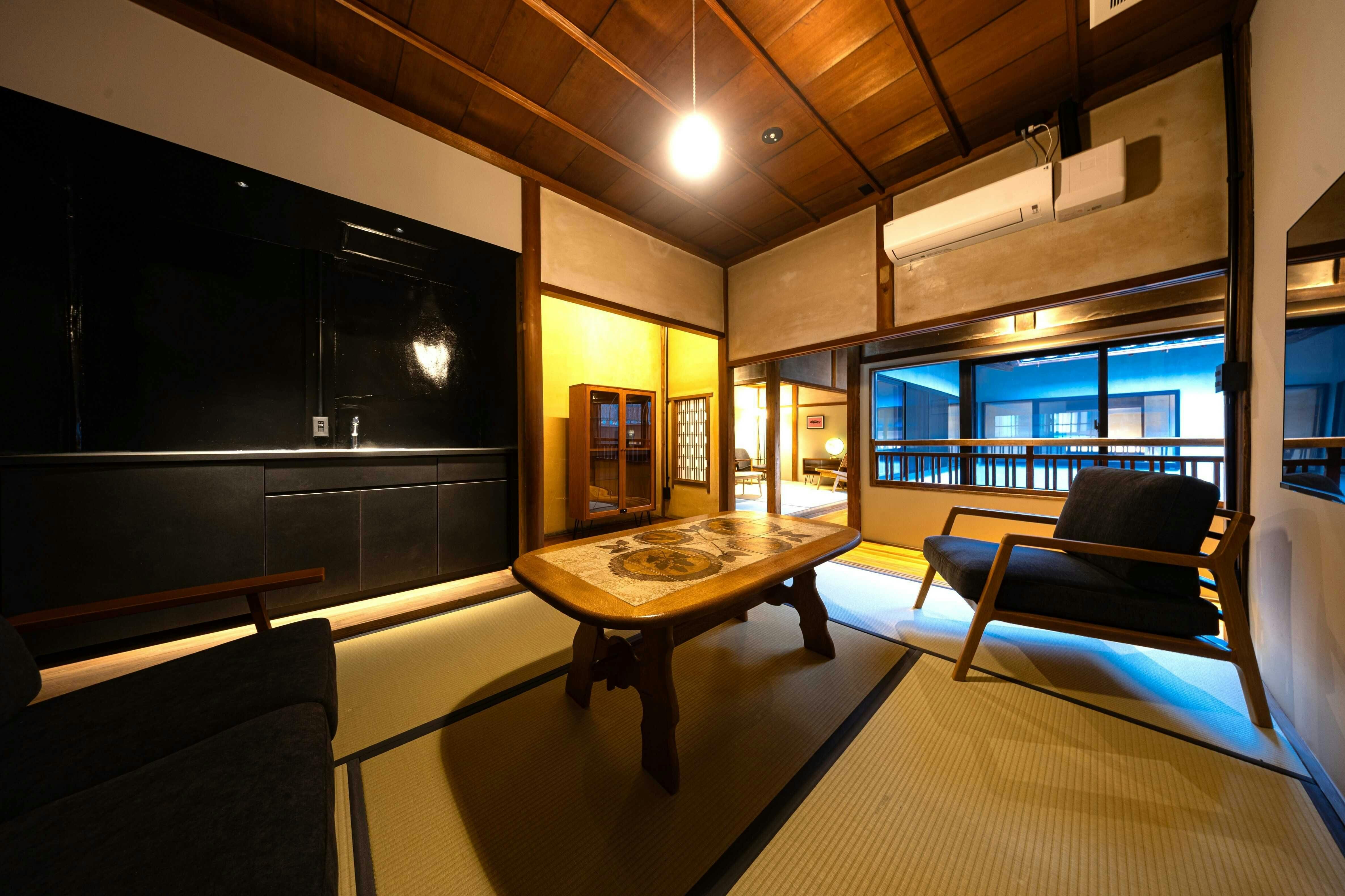 中尾甚六HOTEL