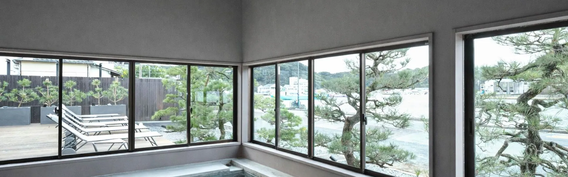 中尾甚六HOTEL