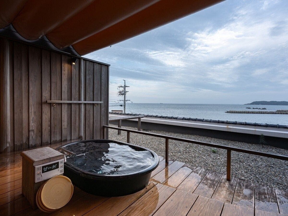 浜辺の宿 かめや