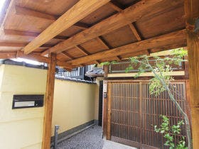 東山 粟田庵
