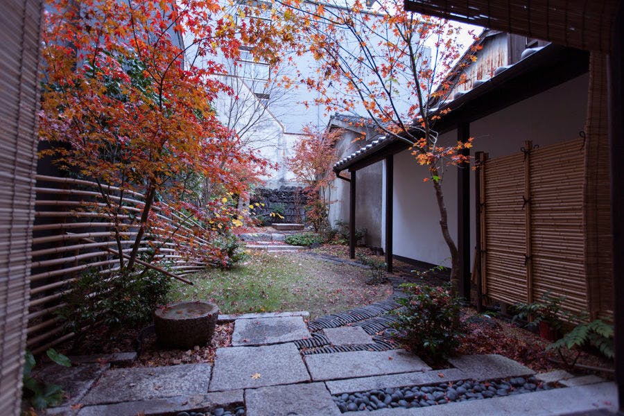 淳風しらふじ庵