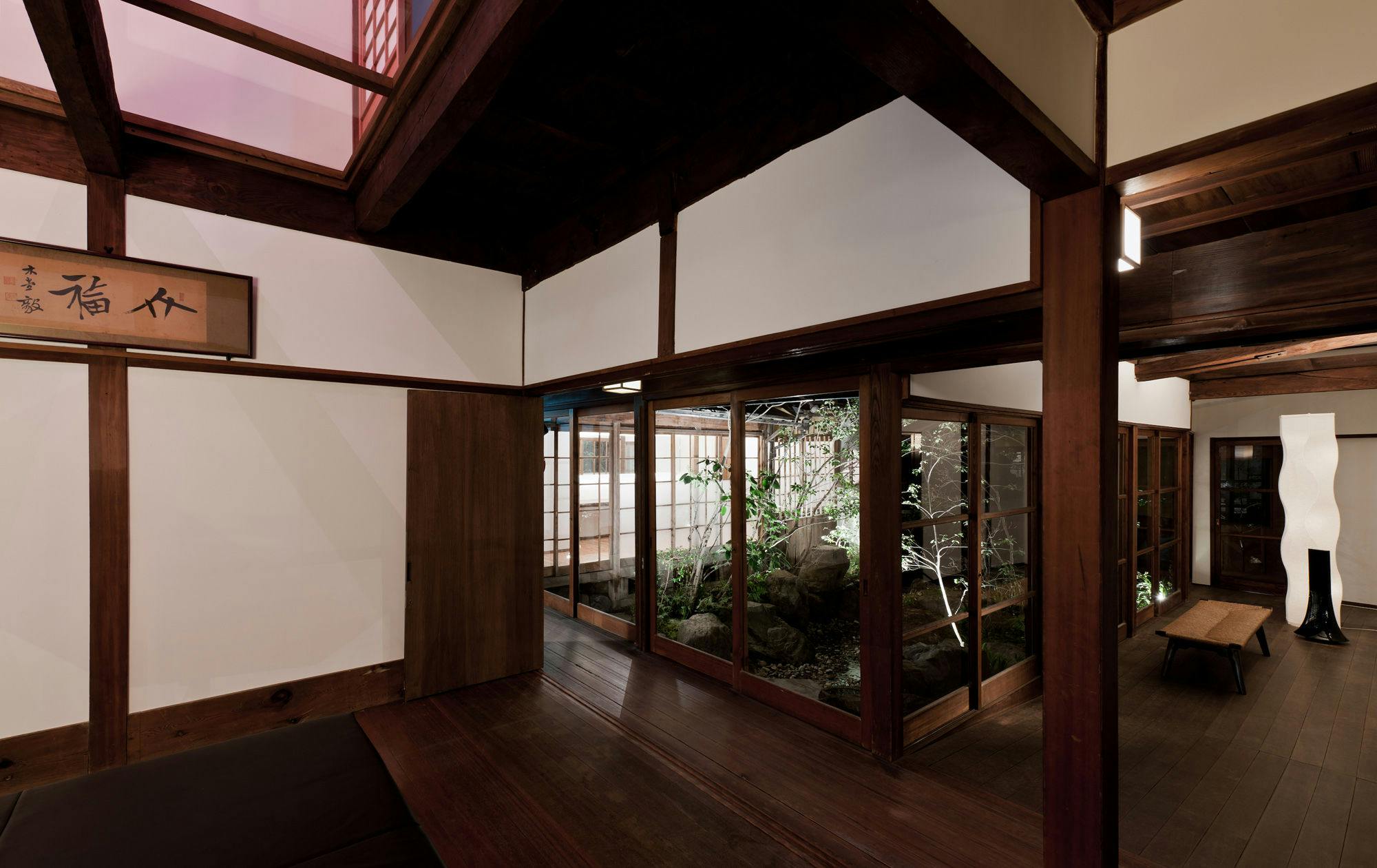 木屋旅館