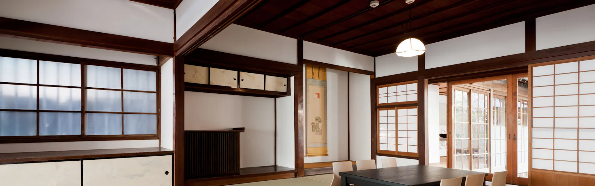 木屋旅館