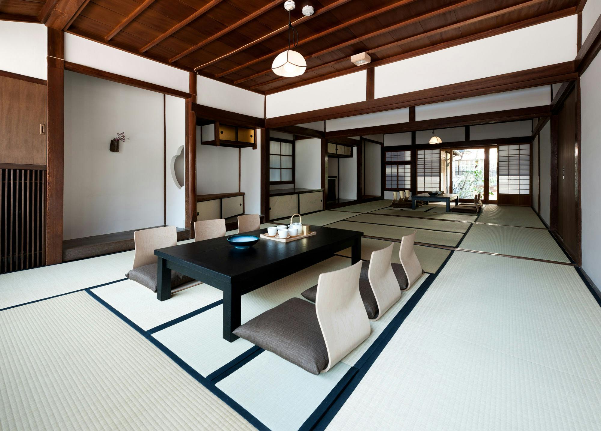 木屋旅館