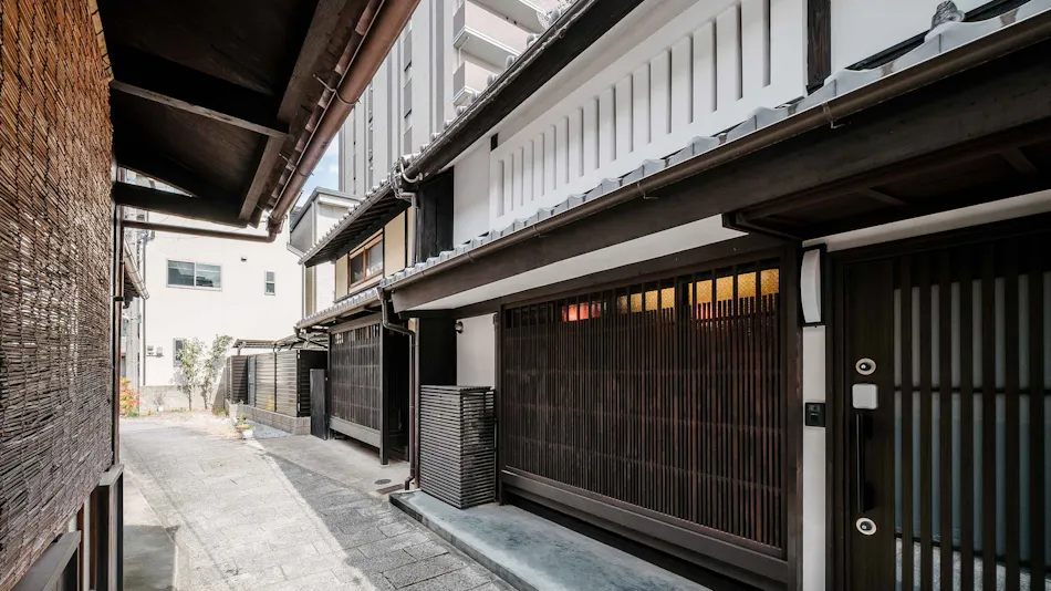 Shiro Tatsumi Akanean <Whole Townhouse Rental>