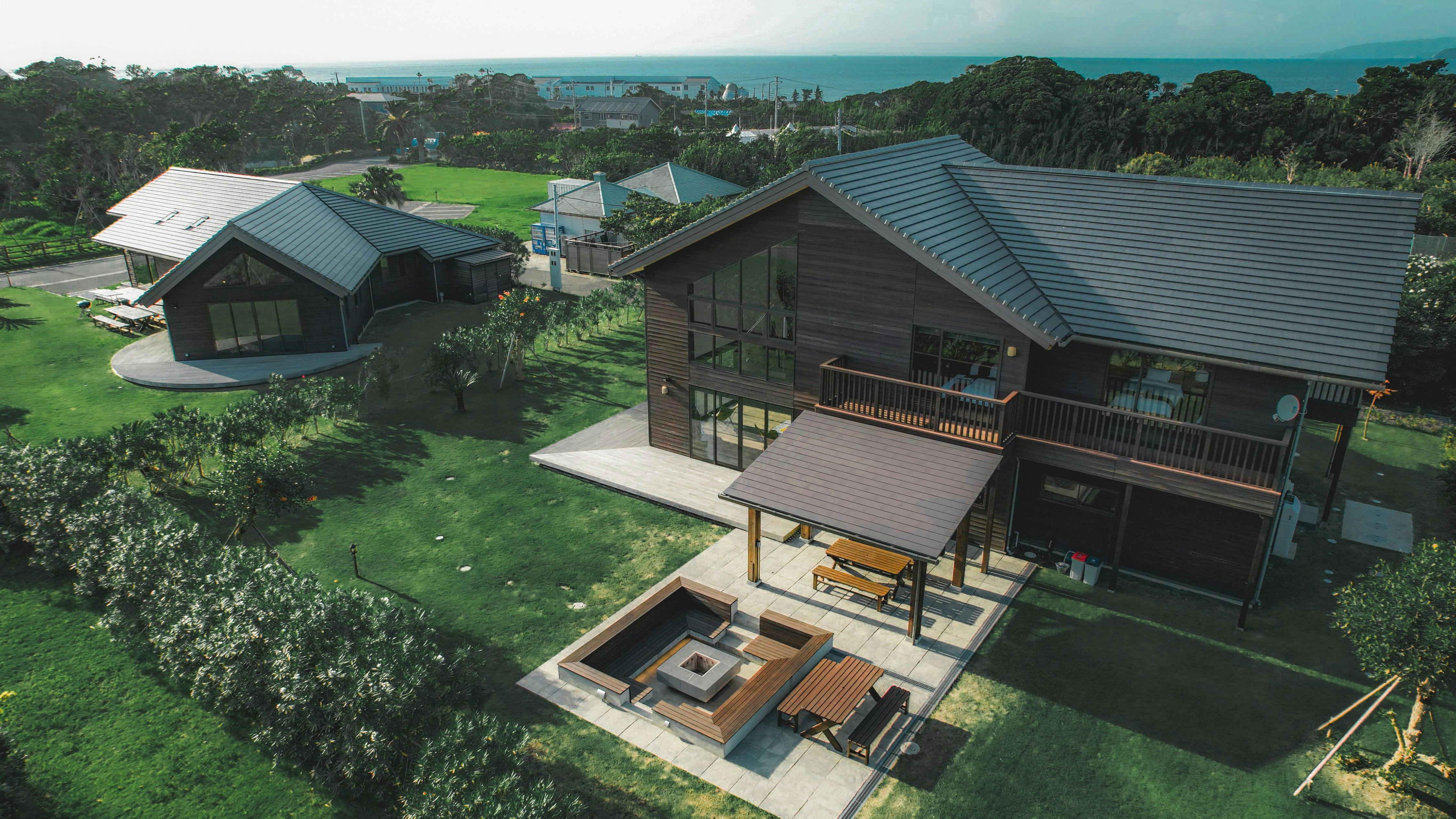 Cairns House by SANA