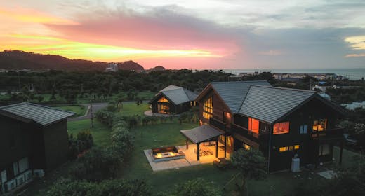 Cairns House by SANA