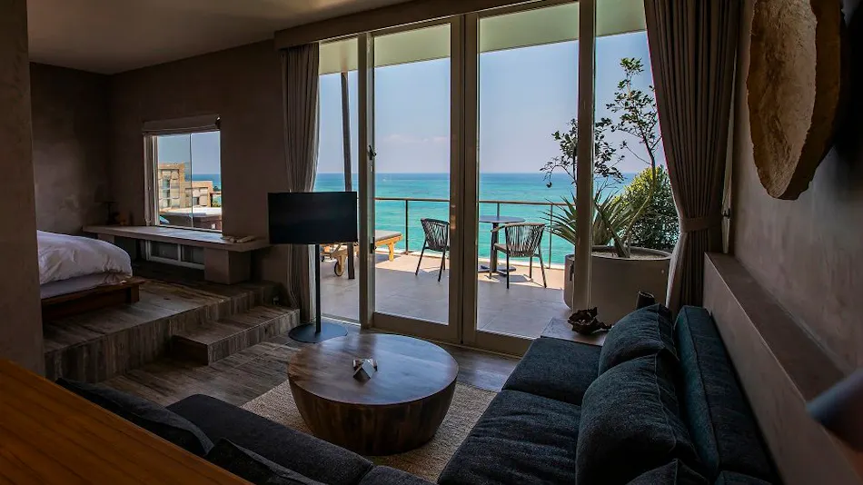 KAYATSUMA OKINAWA HOTEL & RESORT