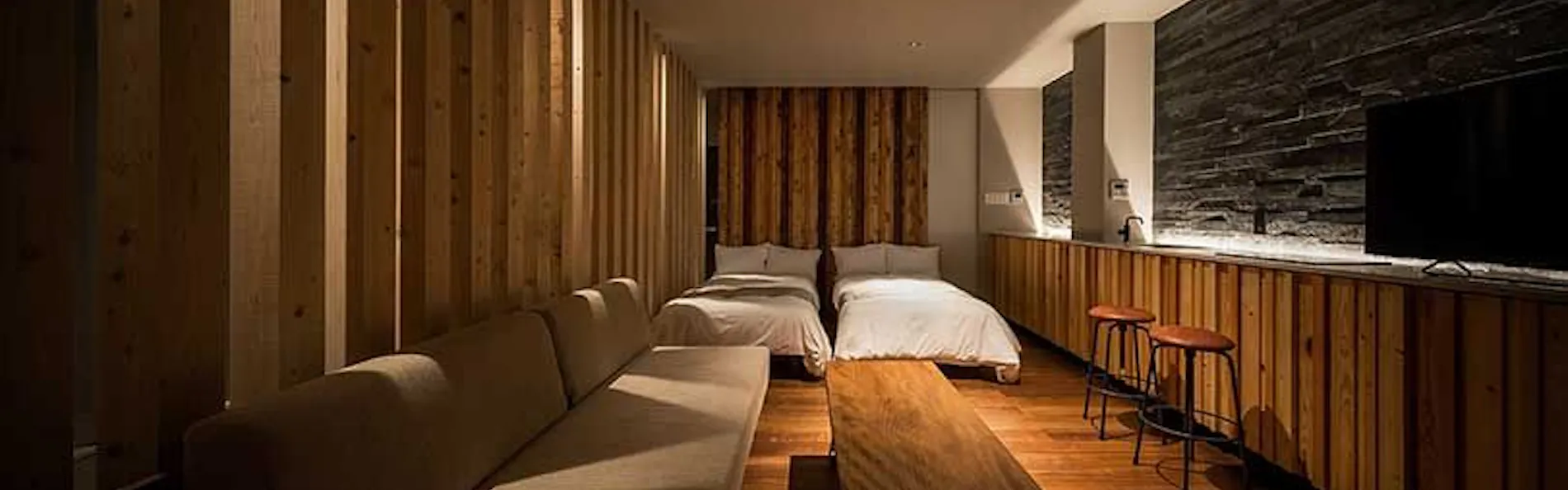 attic0475