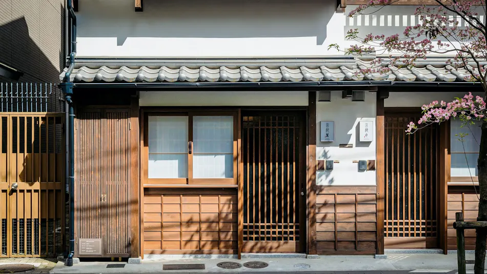 Hanakagari - Traditional Machiya House Rental