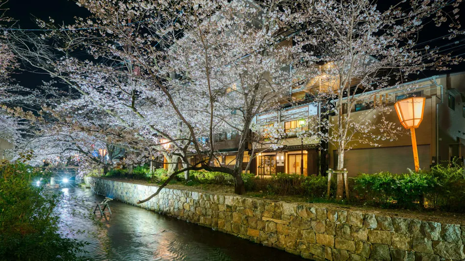 Hanakagari - Traditional Machiya House Rental