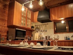 【長野県軽井沢・佐久の貸別荘・コテージ・ログハウス・コンドミニアム】BRIDGE