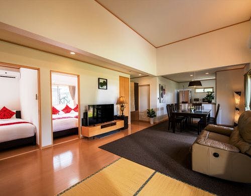 ［リビング&ダイニング］