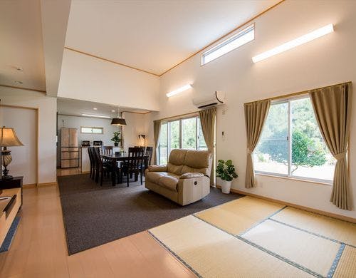 ［リビング&ダイニング］