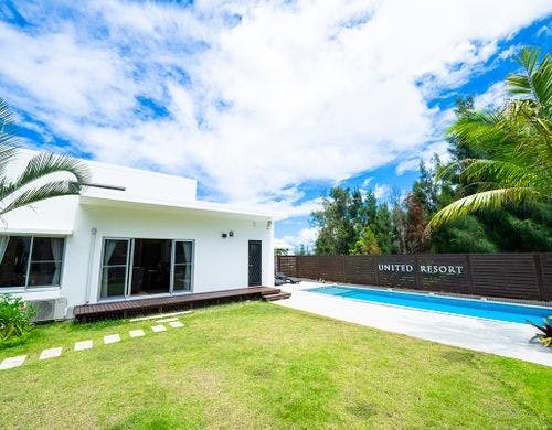 【庭】広々お庭とプール付きで快適空間♪