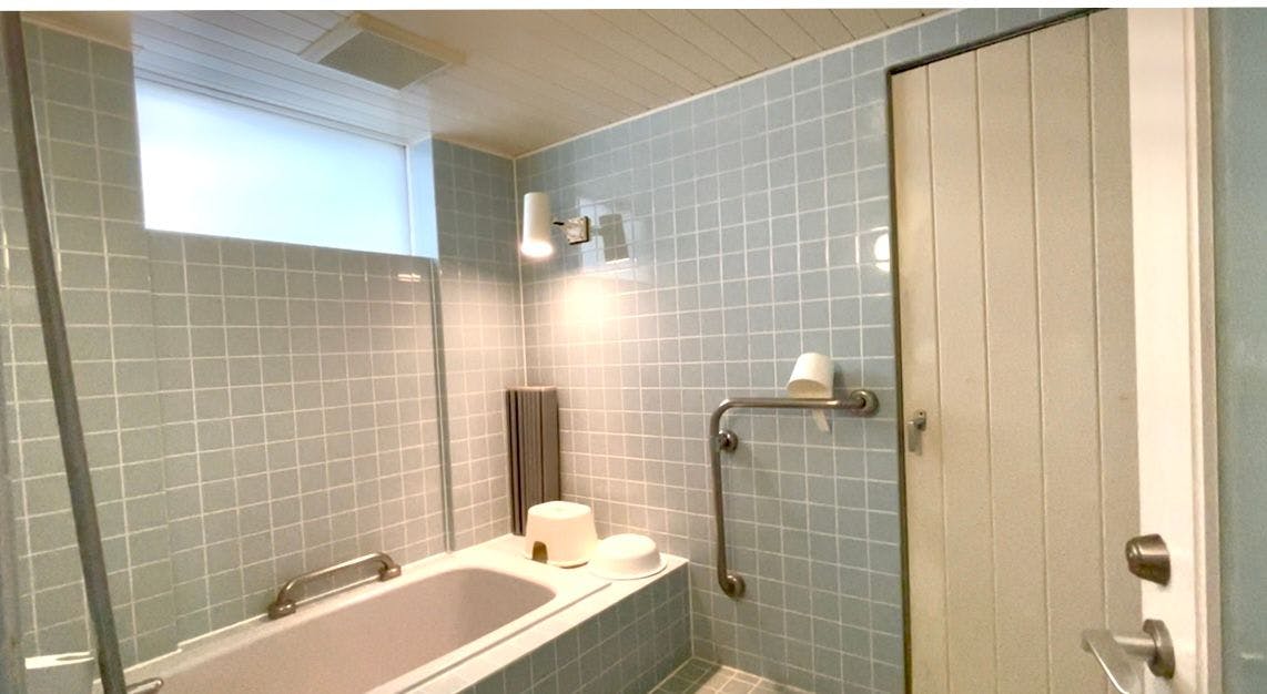 コテージCorvette1階：バスルーム