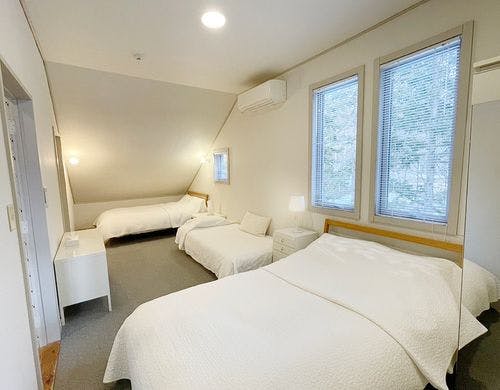 コテージCorvette2階の寝室（Room_D）