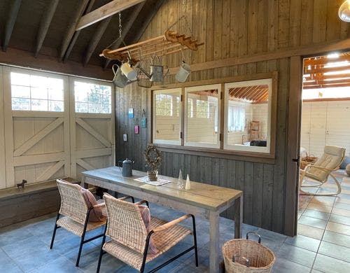 コテージMontanaのダイニングです