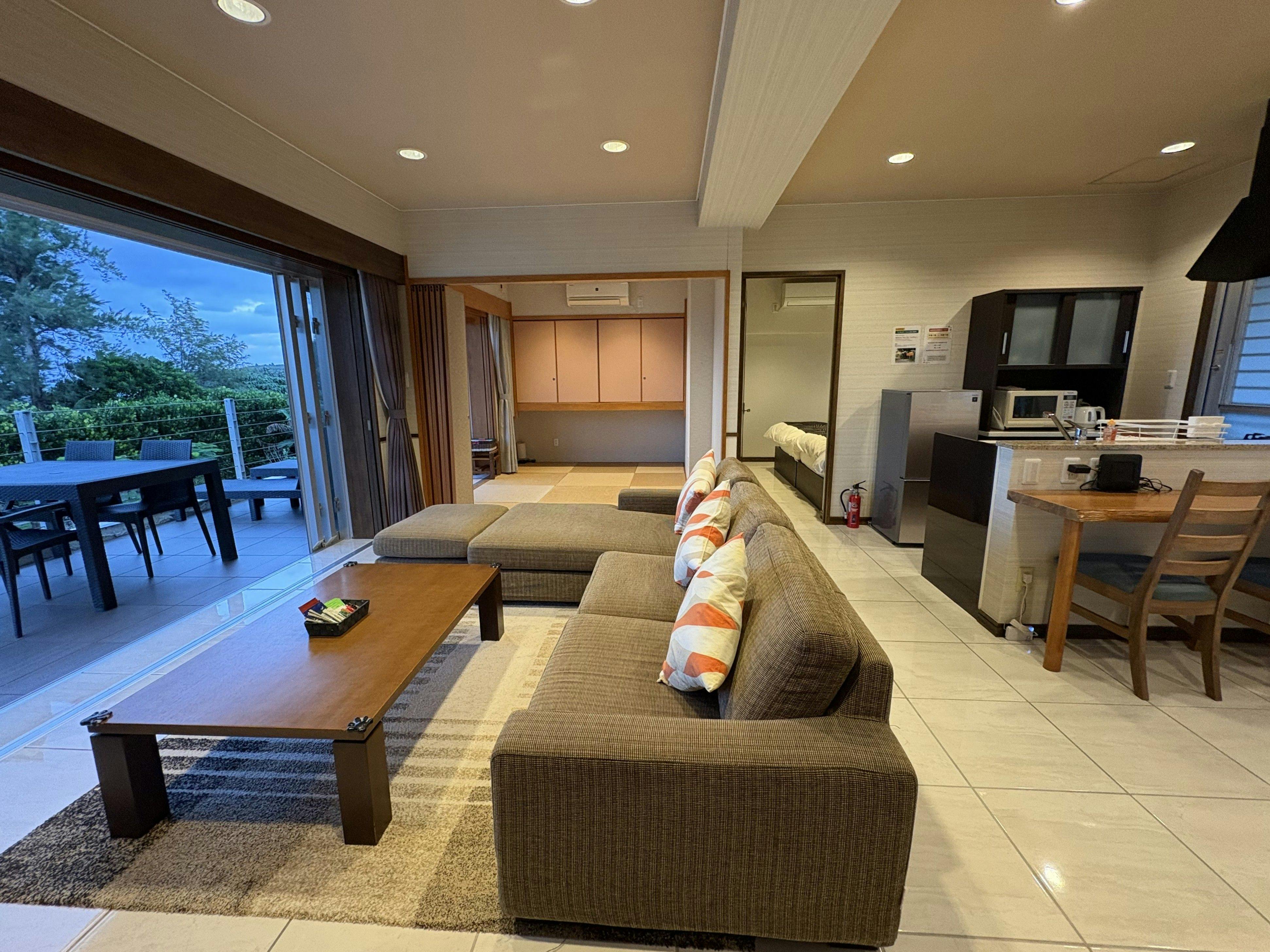 Condominium Arimabaru Beach Resort