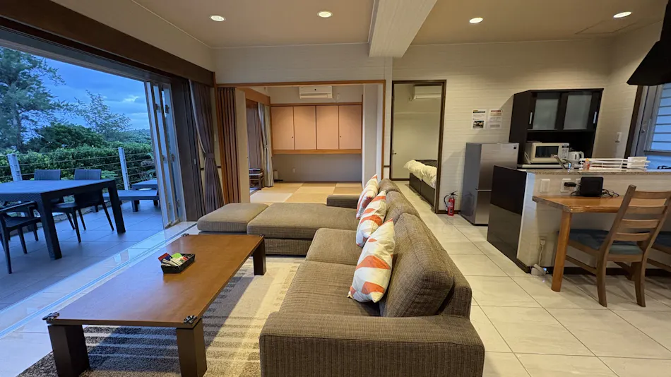 Condominium Arimabaru Beach Resort