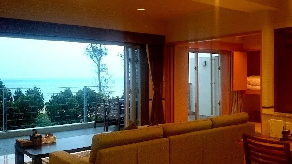 Condominium Arimabaru Beach Resort