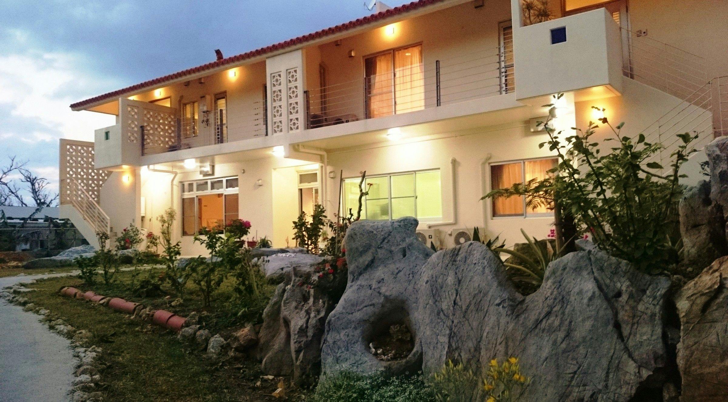 Condominium Arimabaru Beach Resort