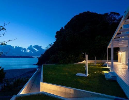 Aquaholic 外観　サンセット後