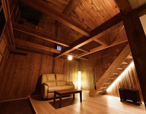 月の蔵の室内です