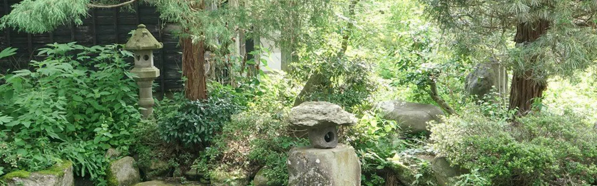 窓月まつしまや