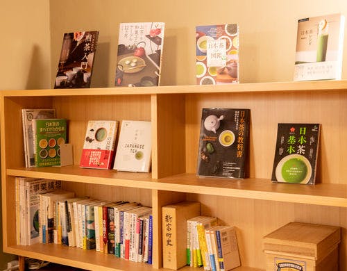 豊富な書籍がありゆったりと読書できる空間