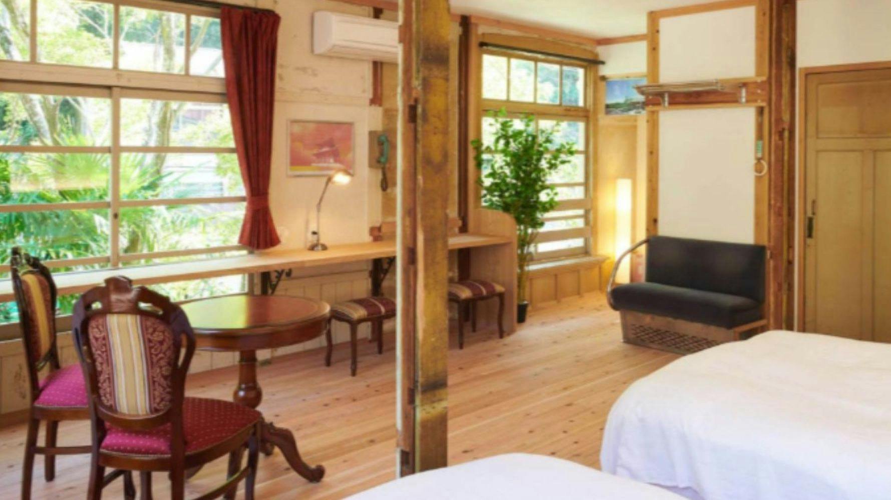 The Railway Hotel  高野山 参詣鉄道　（旧）NIPPONIA HOTEL 高野山 参詣鉄道