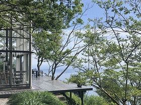 Izu Cliff House　国立公園内の秘境にある絶景・モダニズム建築