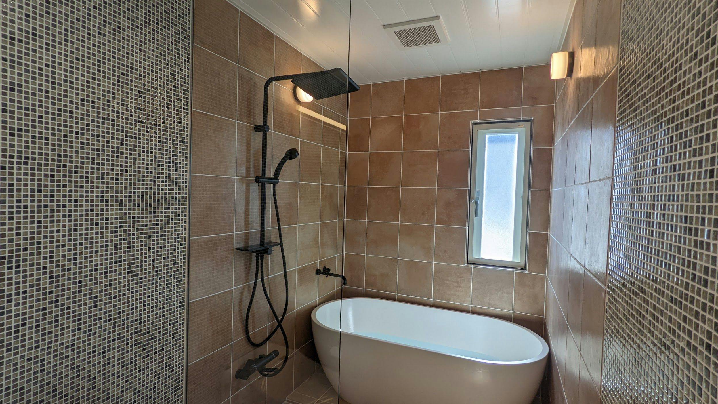 Shower living suiteのバスルーム