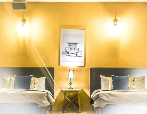 ベッドルームの灯り