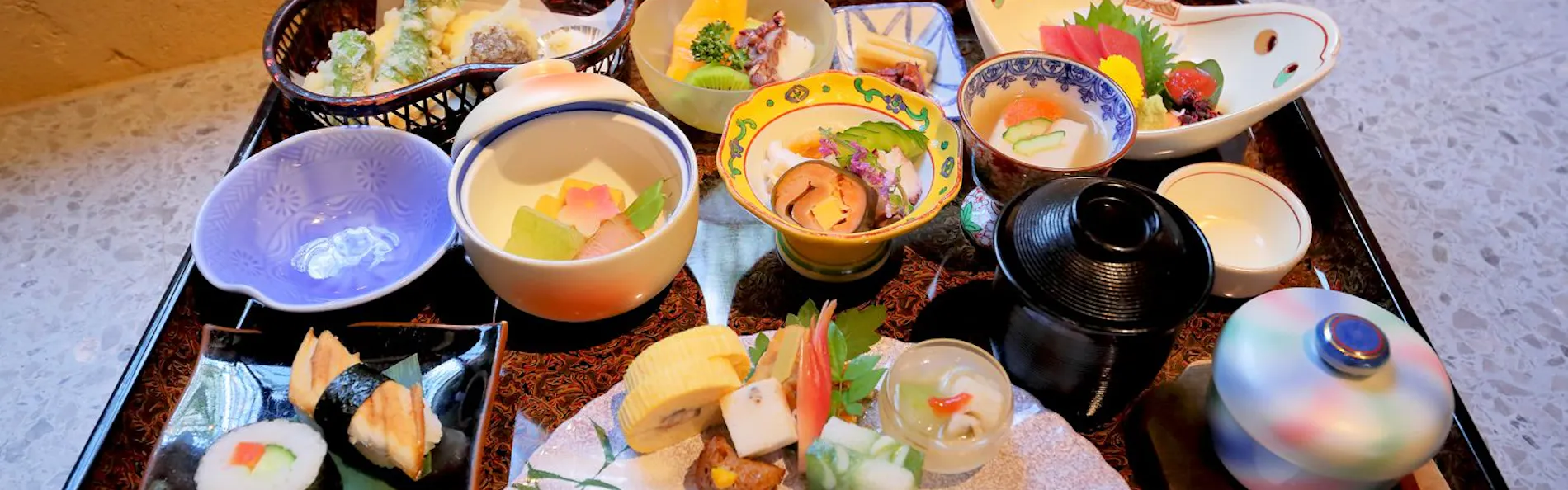 京のおおぞら 祇園 輝華