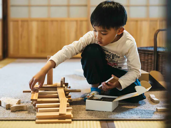 地元特産・飫肥杉を使った子供用おもちゃ