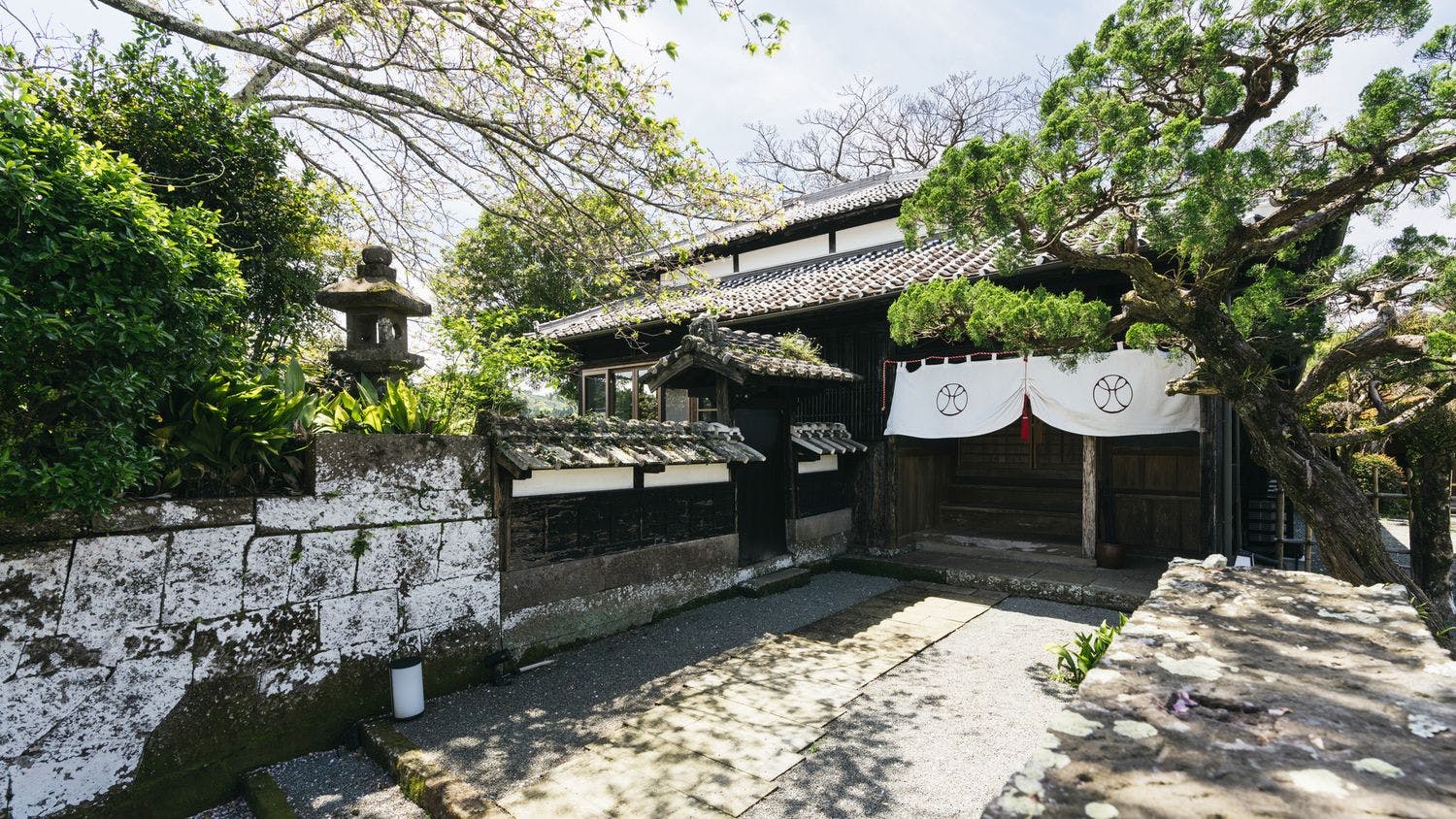 PAAK HOTEL