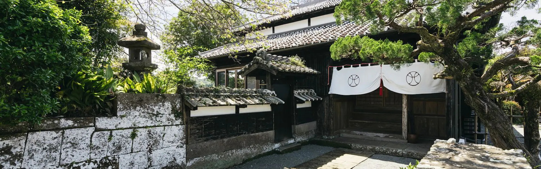 PAAK HOTEL