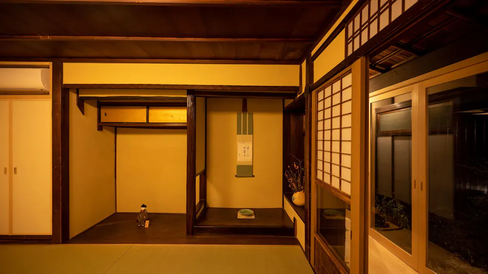 CAMPTON Higashiyama Roku