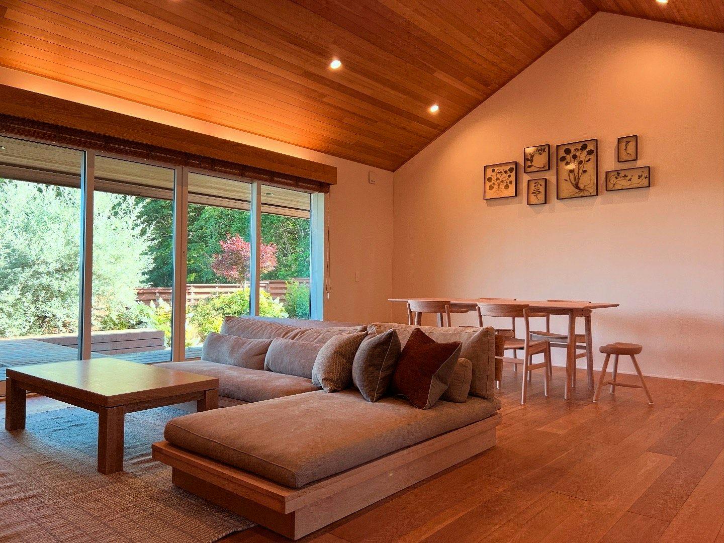 VILLA山と空（リビング）