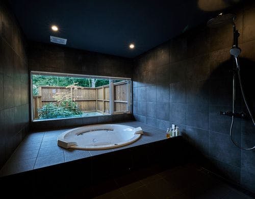 VILLA森と風（浴室）