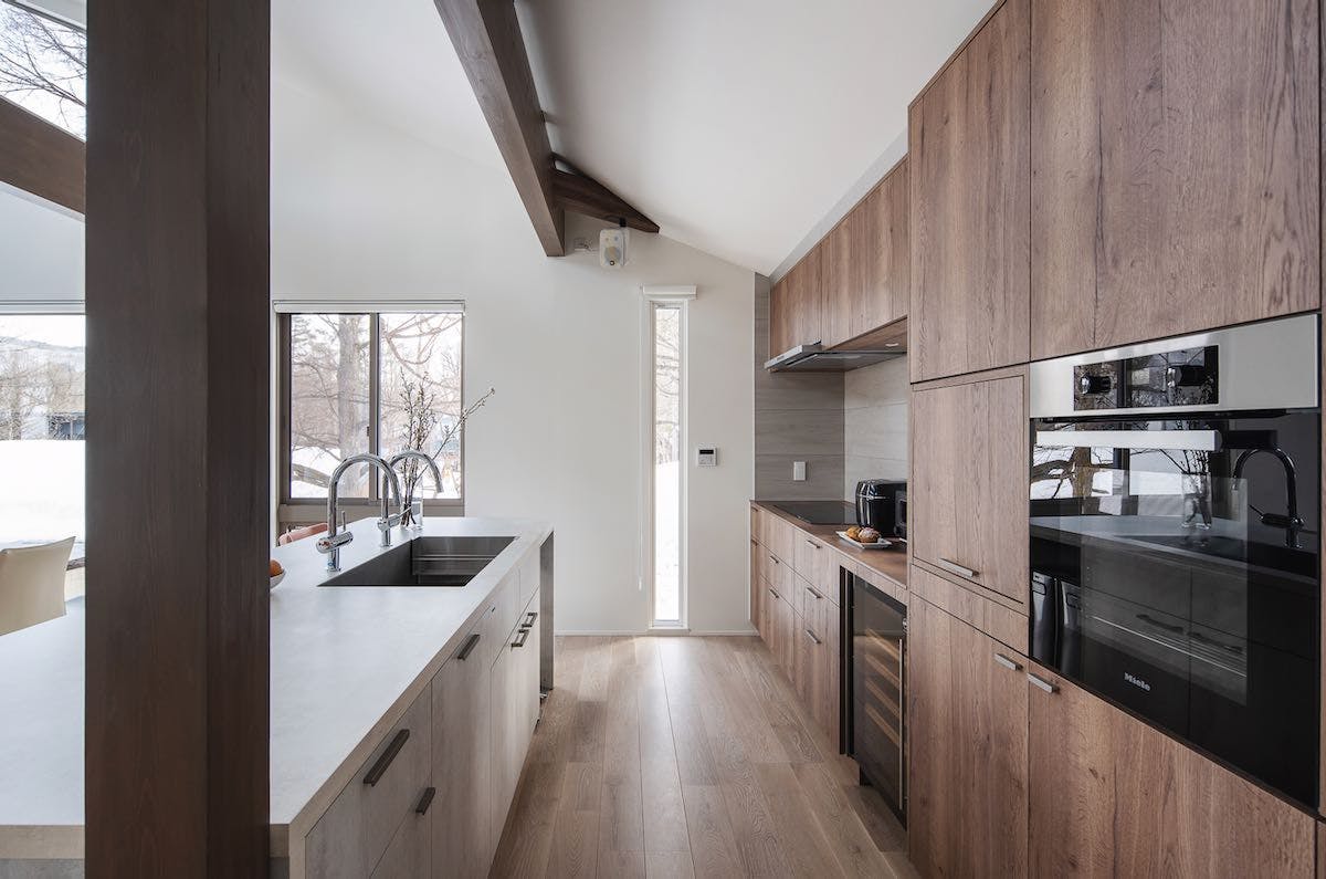 SILVER MAPLE CHALET