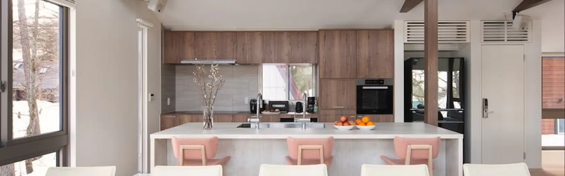 SILVER MAPLE CHALET