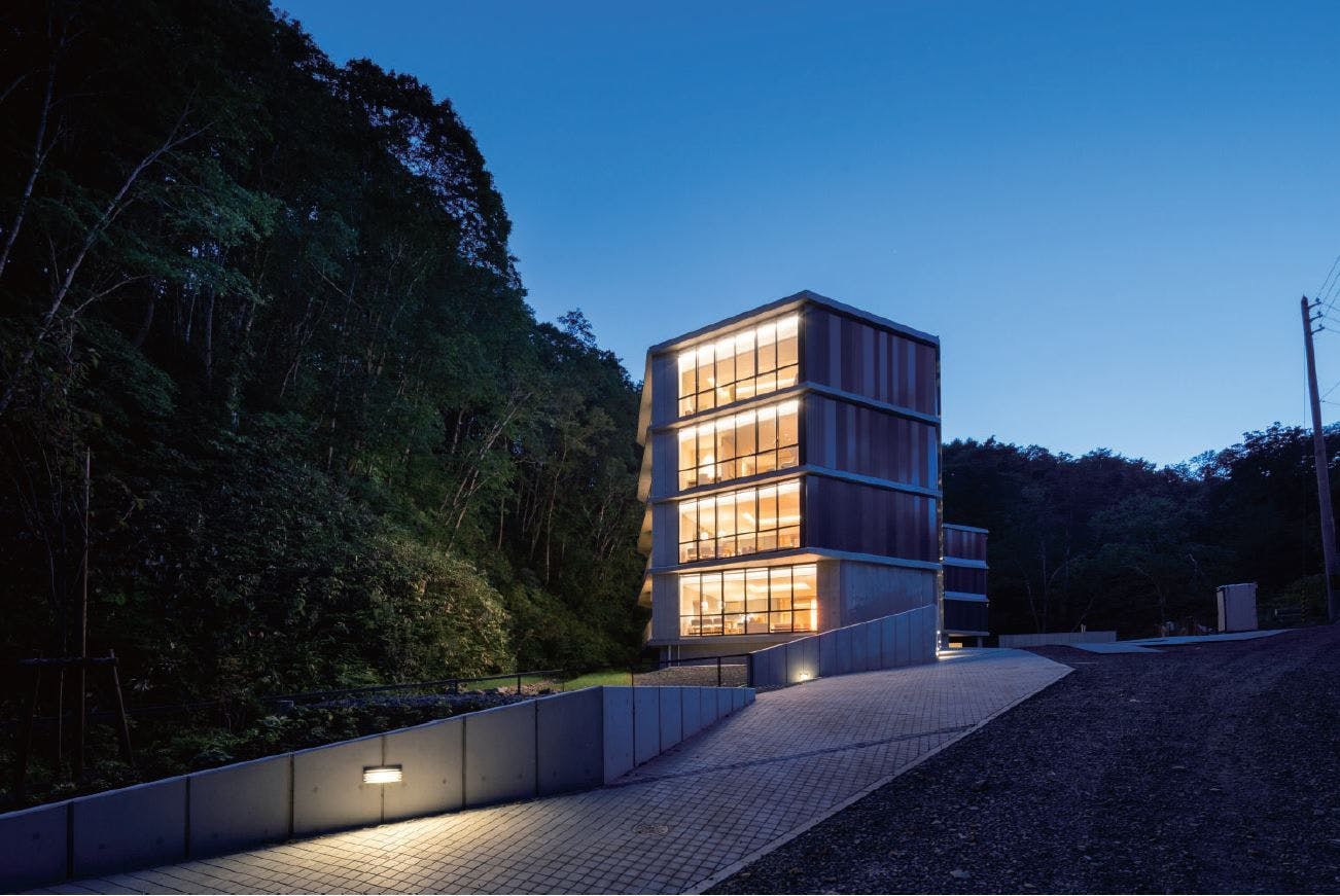YAMAKEI Residences / 山渓レジデンス