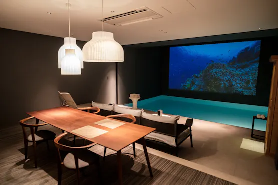 ห้องนั่งเล่นที่เงียบสงบ