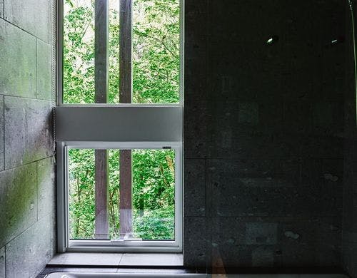 バスルーム（夏）