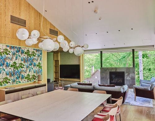 リビングダイニング（夏）