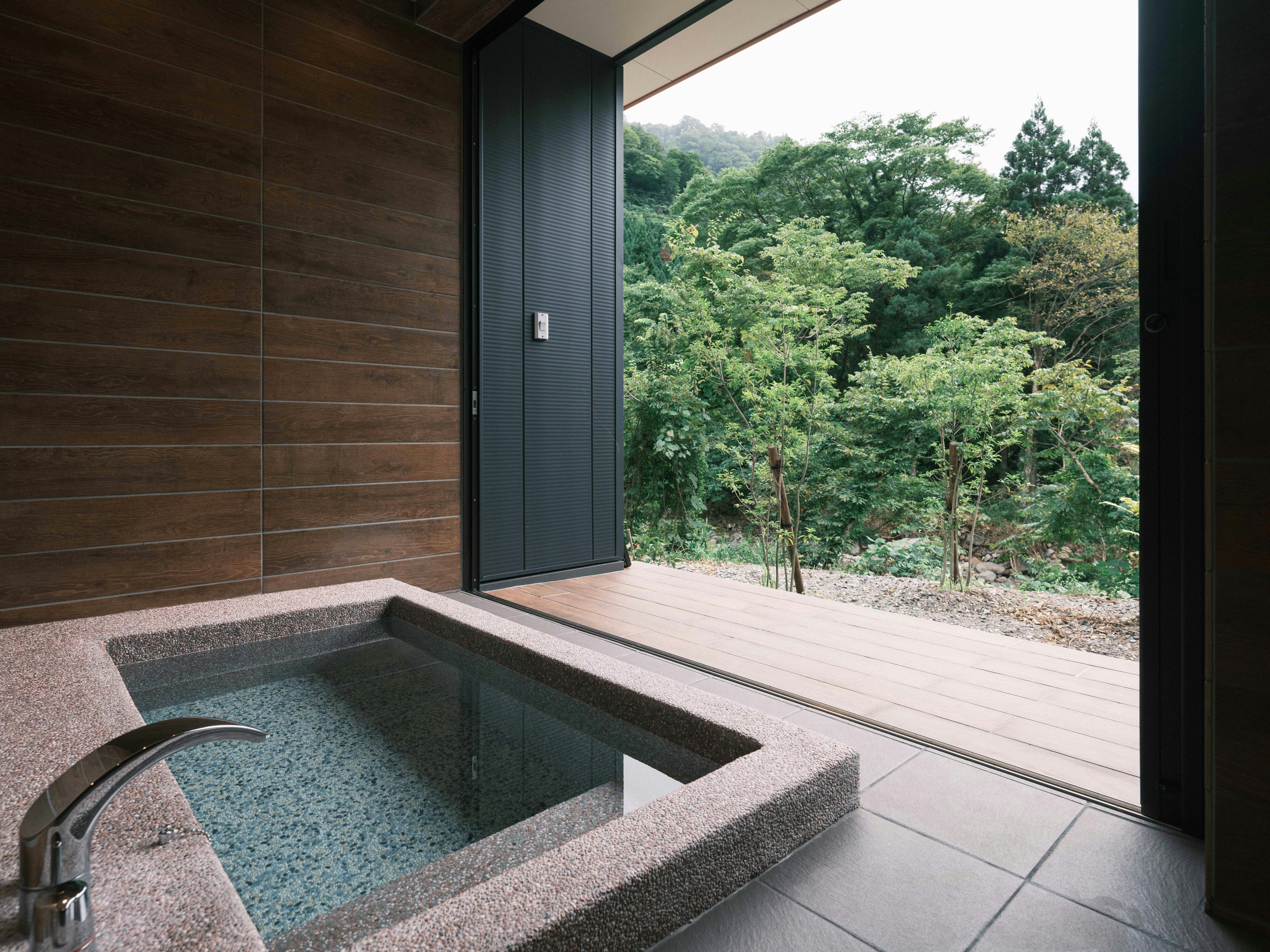 展望風呂からの眺望（夏）