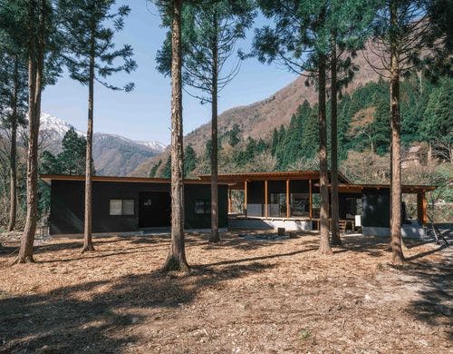 自然の中に佇む一軒宿